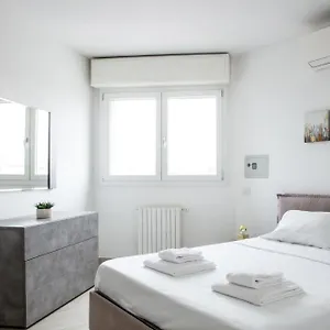 dehomes-luxury-navigli.it-lombardy.com/